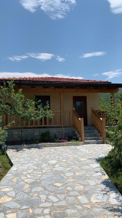 Hani I Leks Agroturizem Lezhe Luaran gambar